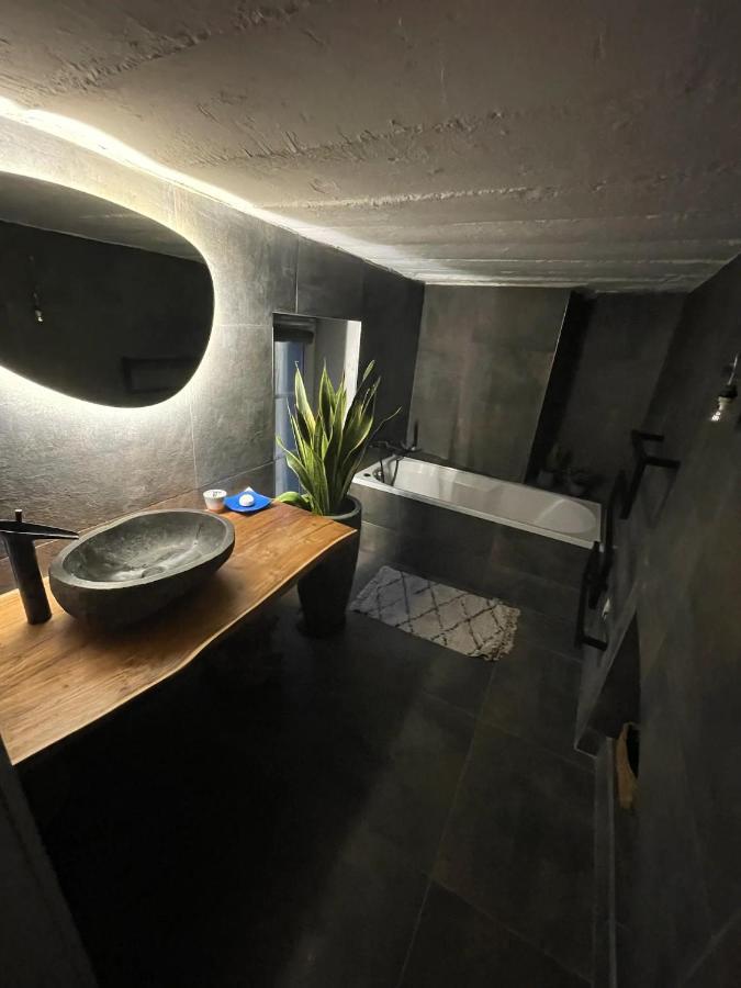 Appart 110M2 Terrasse Climatise Quartier Medieval Клермон-Феран Екстериор снимка